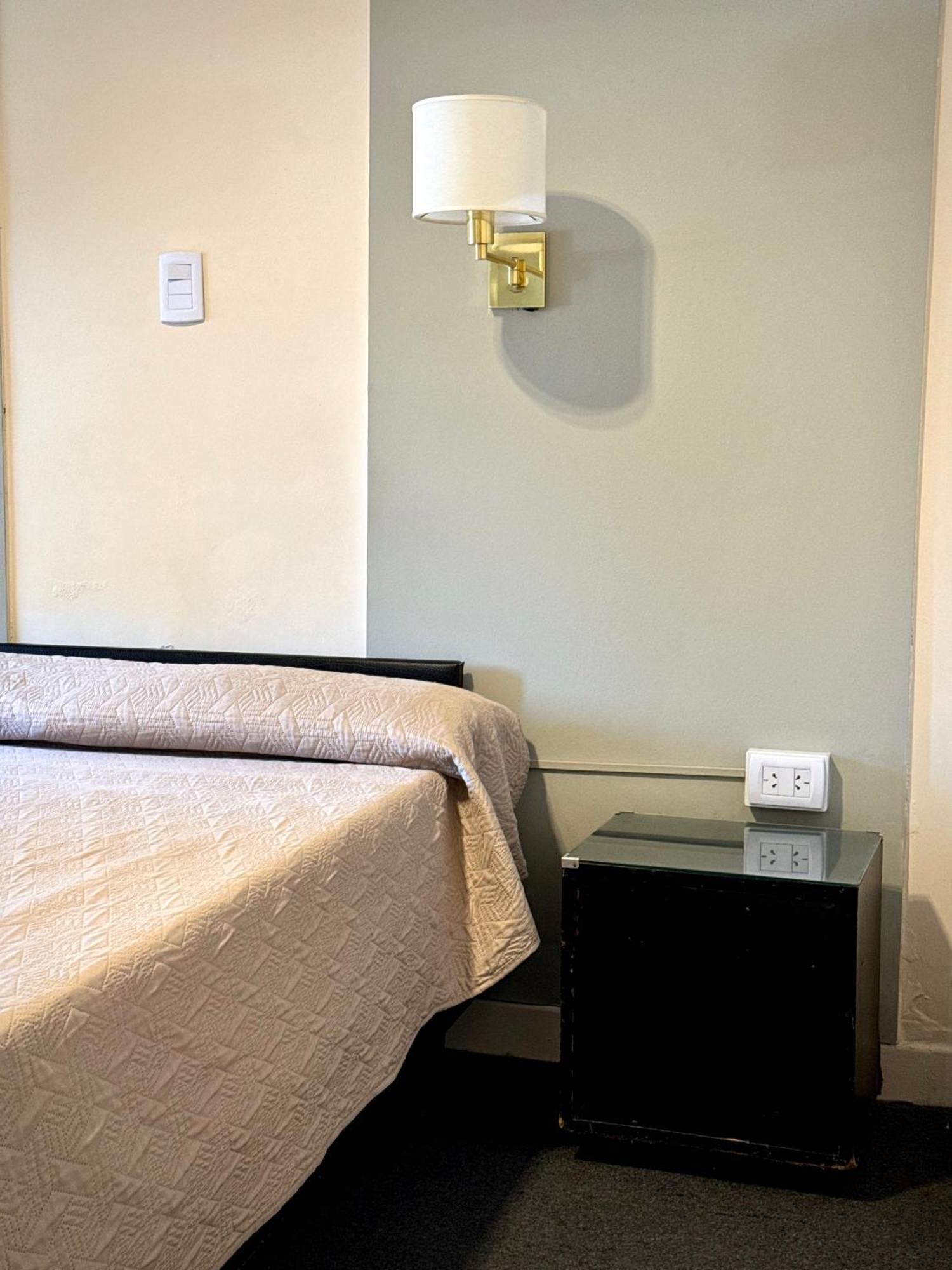 Hotel Miami San Miguel de Tucumán Kültér fotó