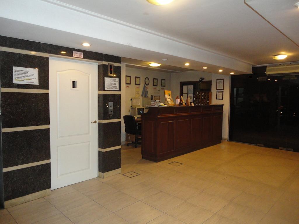 Hotel Miami San Miguel de Tucumán Kültér fotó